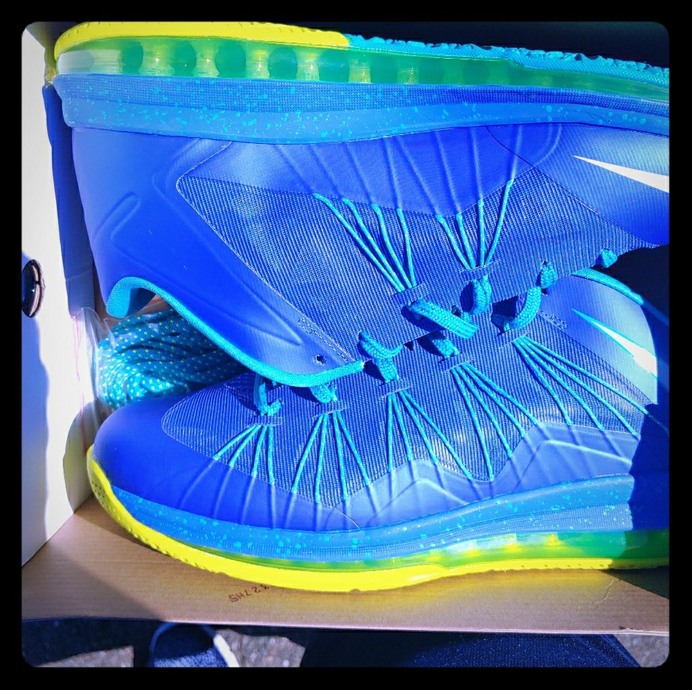LeBron's X size 13 Sprites